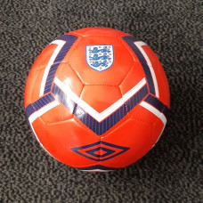 Umbro Three Lions England Limited Edition Training Fussball Grösse 5
